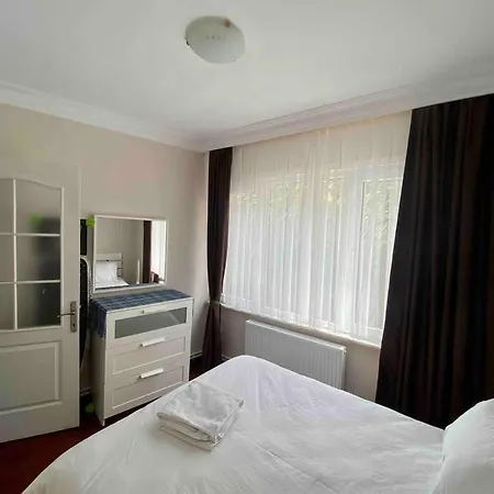 1 Bedroom In The Heart Of Istanbul Taksim Square In Cihangir Apartmán *