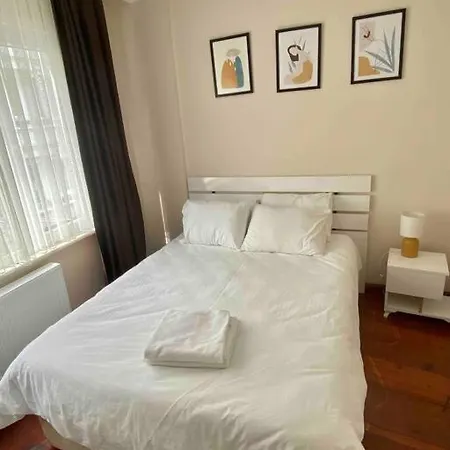 1 Bedroom In The Heart Of Istanbul Taksim Square In Cihangir * Istanbulská provincie
